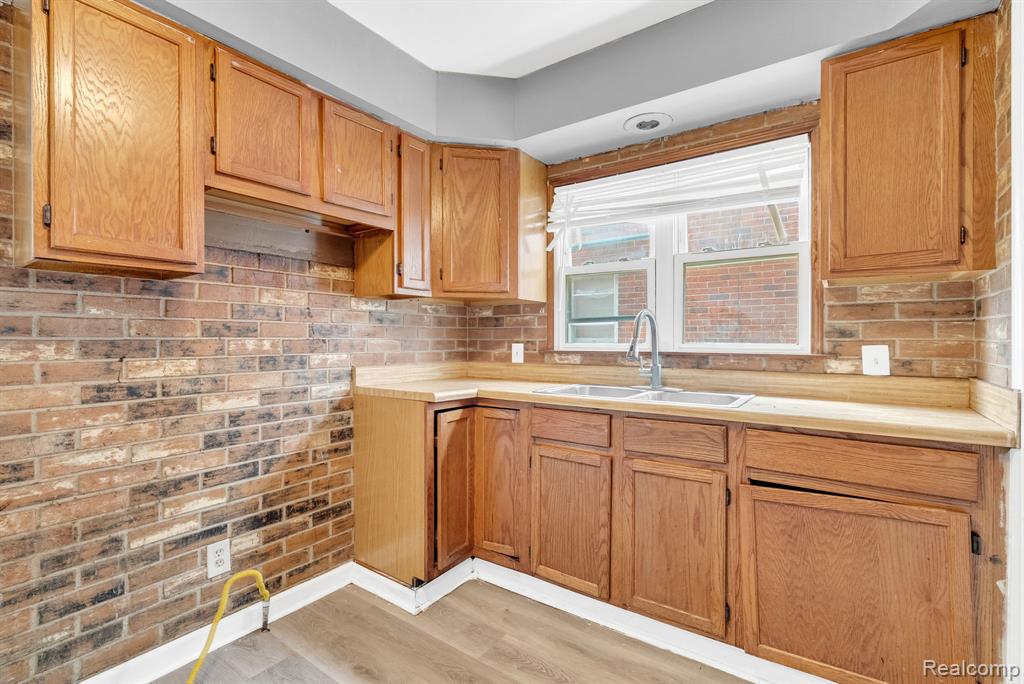 15275 Eastburn Street, Detroit, MI 48205 — Photo 11