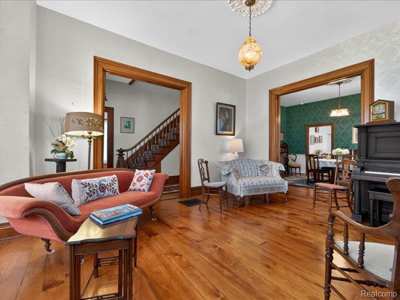403 Lake Street, Howell, MI 48843 — Photo 10