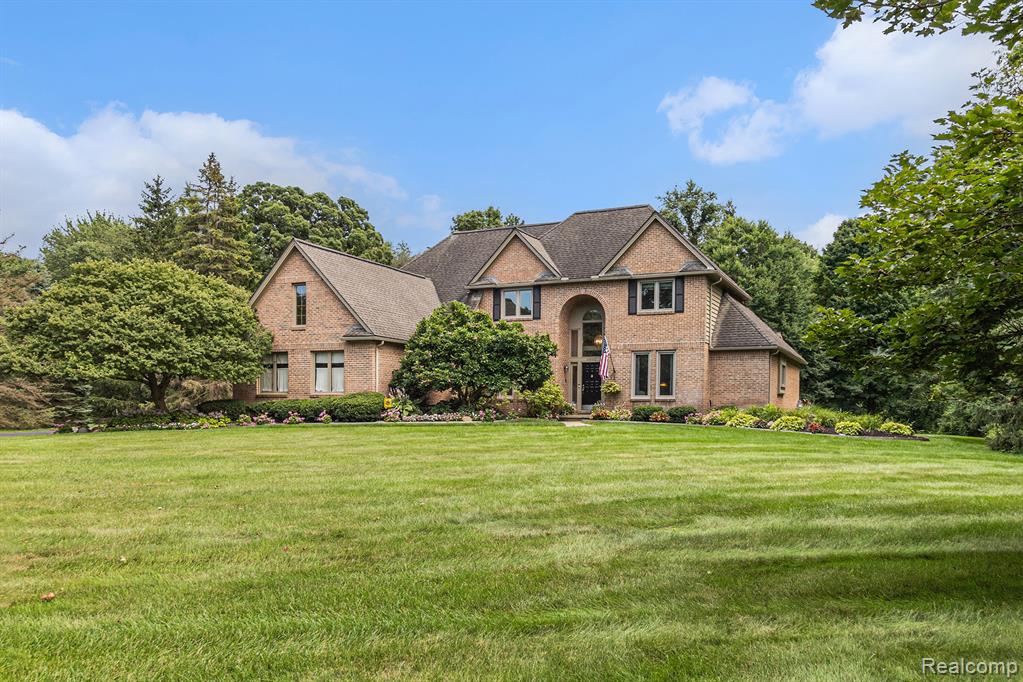 5895 Meadows Drive, Clarkston, MI 48348 — Photo 4