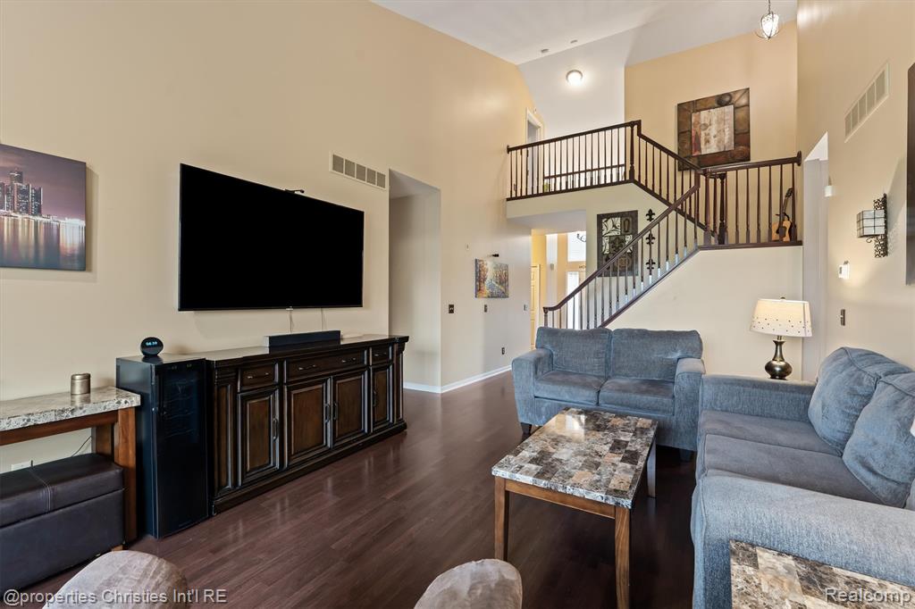 1805 Lincoln Drive, Canton, MI 48188 — Photo 8