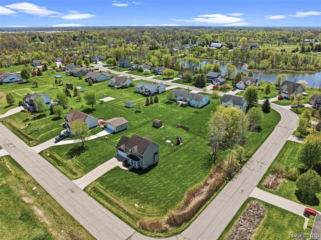 4357 Drake Drive, Swartz Creek, MI 48473 — Photo 42