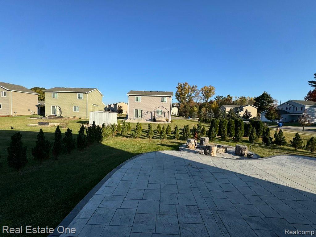 6412 MISTY Court, Waterford, MI 48327 — Photo 5