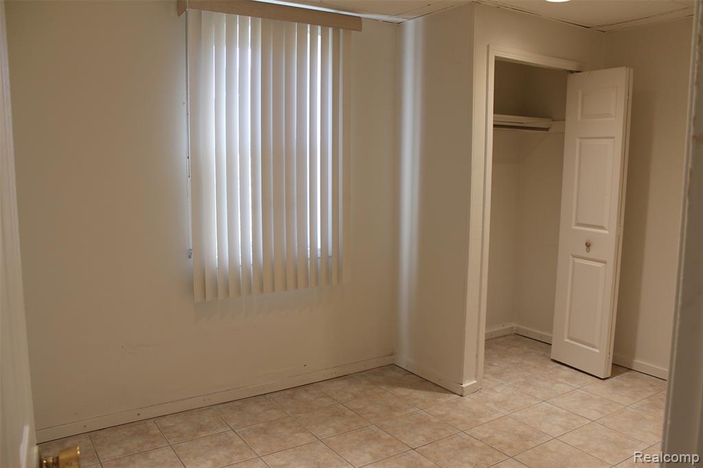 43267 UTICA Road, Sterling Heights, MI 48314 — Photo 10