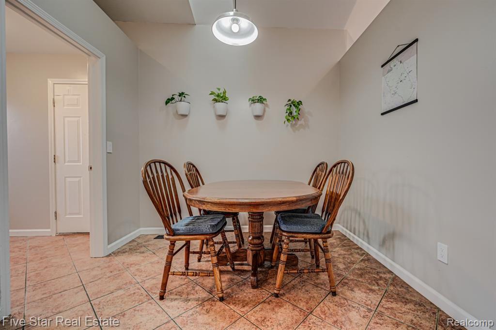 7511 BERMUDA DUNES, Ypsilanti, MI 48197 — Photo 21