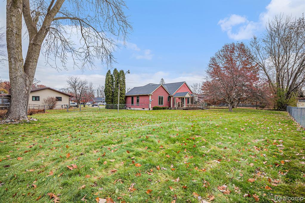 8384 Stoney Creek Court, Davison, MI 48423 — Photo 23