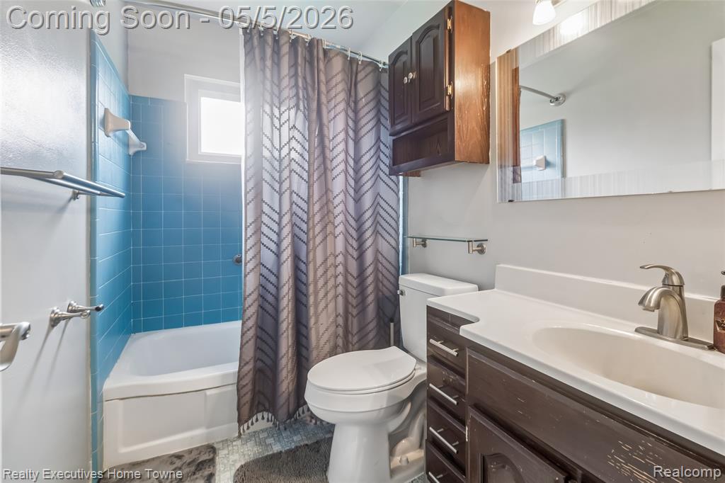 20790 Shoreview Street, Clinton Twp, MI 48035 — Photo 15