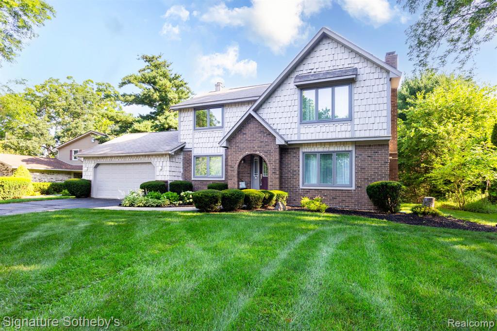 4086 Cherry Garden Drive, Commerce Twp, MI 48382 — Photo 2