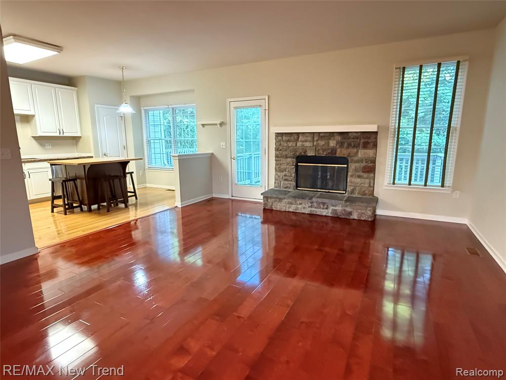 49987 BLACKBERRY Trail, Novi, MI — Photo 4