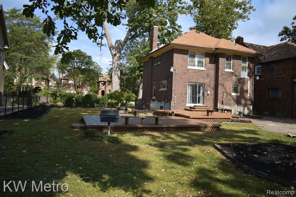 4221 FULLERTON Street, Detroit, MI 48238 — Photo 6