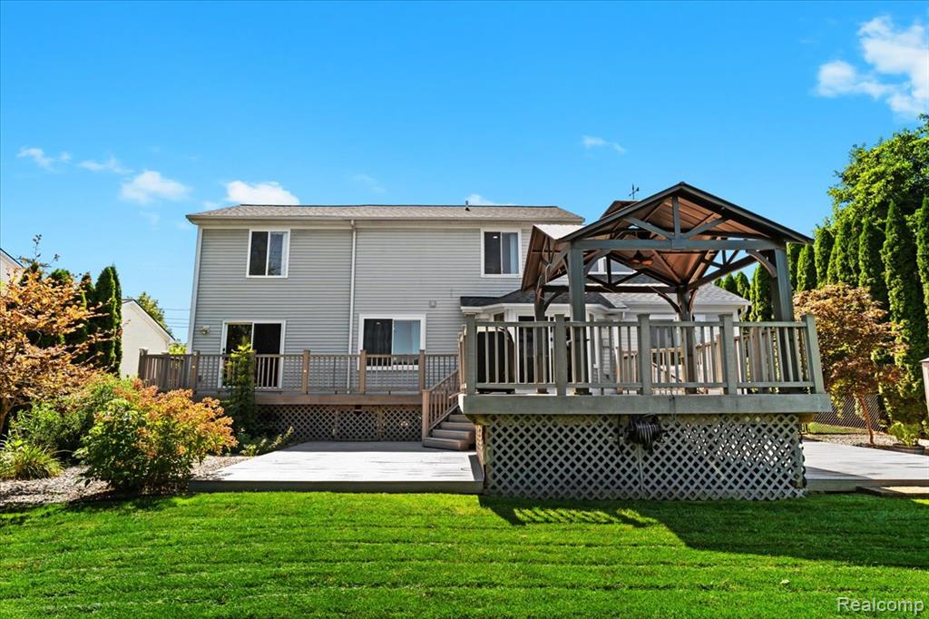 5620 Hatchery Road, Waterford, MI 48329 — Photo 40