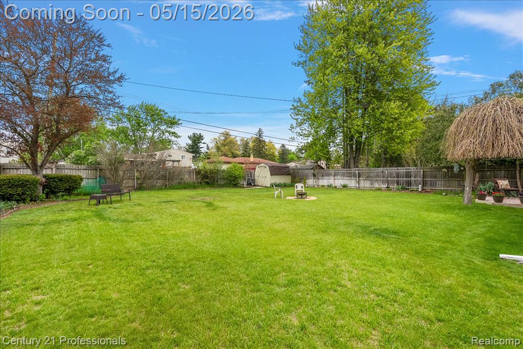 5788 Strathdon Way, Waterford, MI 48327 — Photo 29
