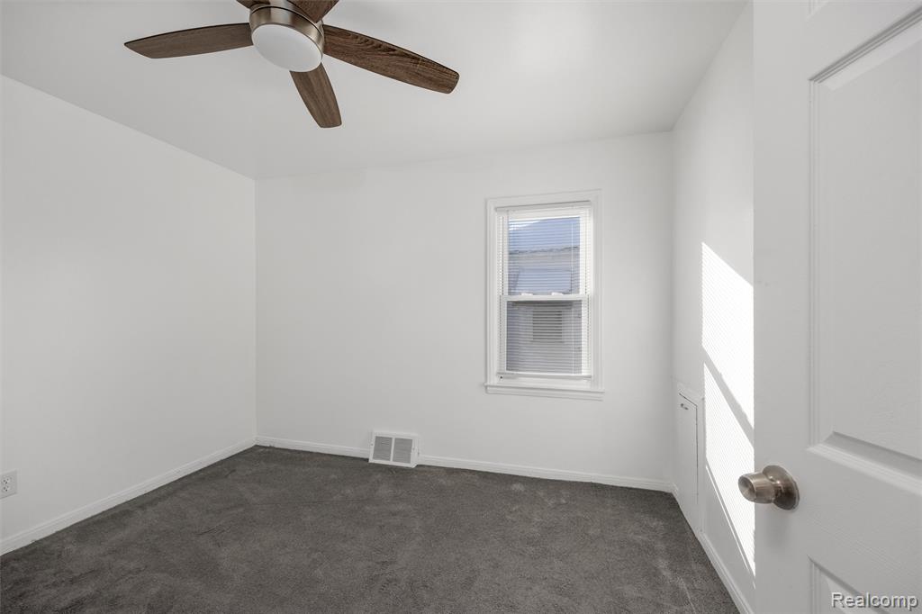 19286 Northrop Street, Detroit, MI 48219 — Photo 14