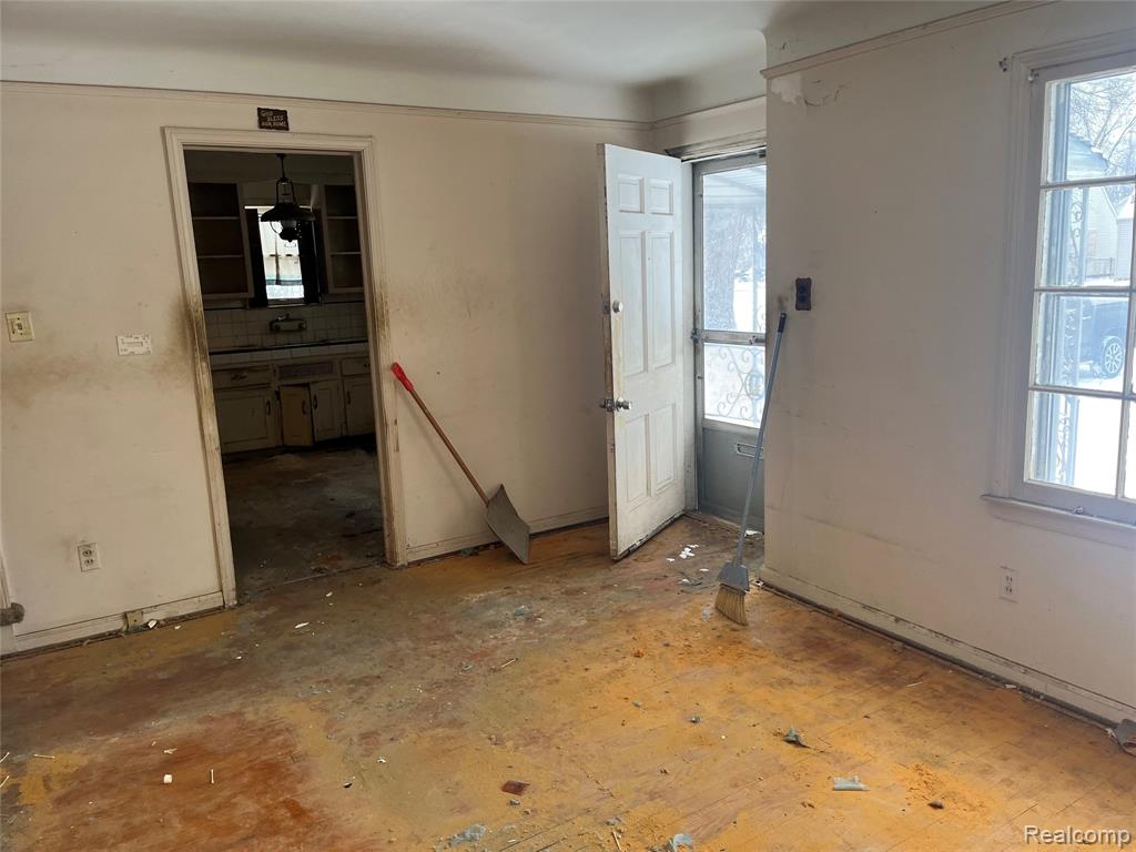 19826 Lyndon Street, Detroit, MI 48223 — Photo 3