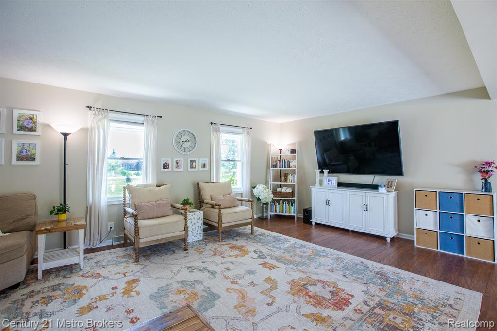6278 Grand Blanc Road, Swartz Creek, MI 48473 — Photo 4