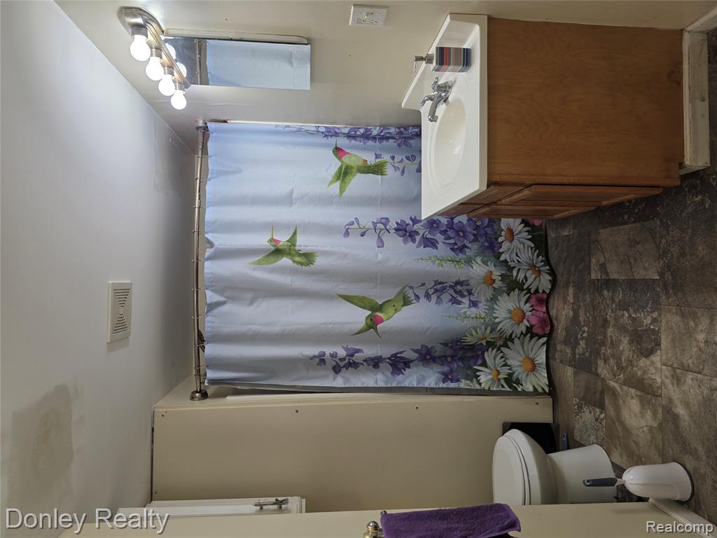 2998 Ayre Street, Marlette, MI 48453 — Photo 5
