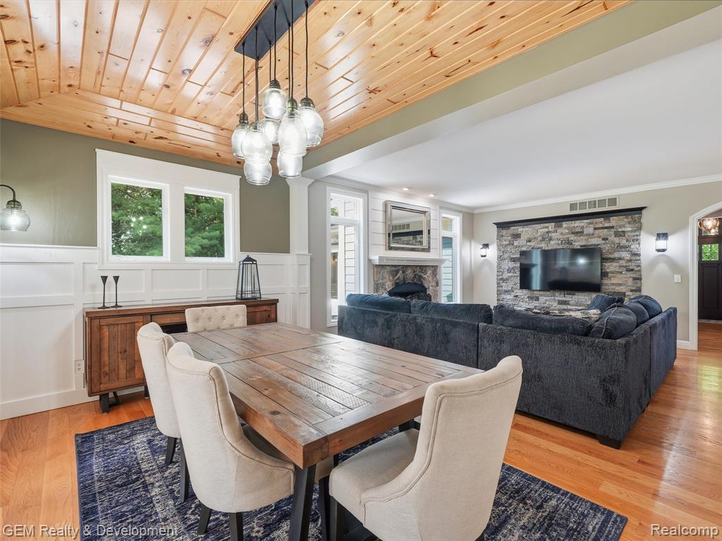 45625 W 9 Mile Road, Novi, MI — Photo 10