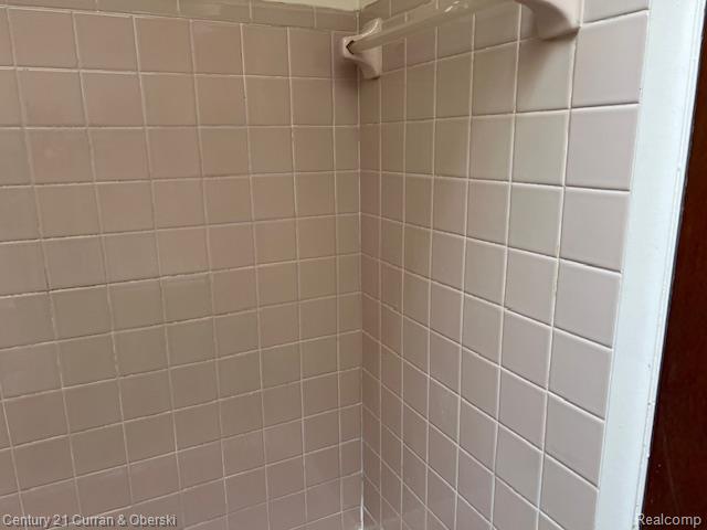 6423-25 EVERGREEN Road, Detroit, MI 48228 — Photo 5