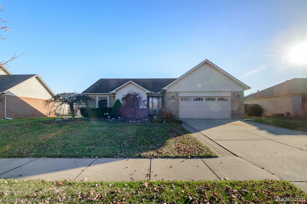 47663 Belmont Drive, Belleville, MI 48111 — Photo 44