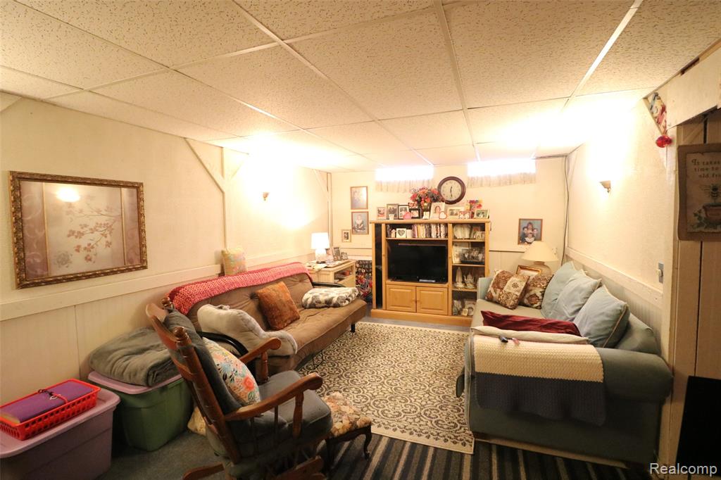 50674 Bower Drive, Chesterfield, MI 48047 — Photo 15