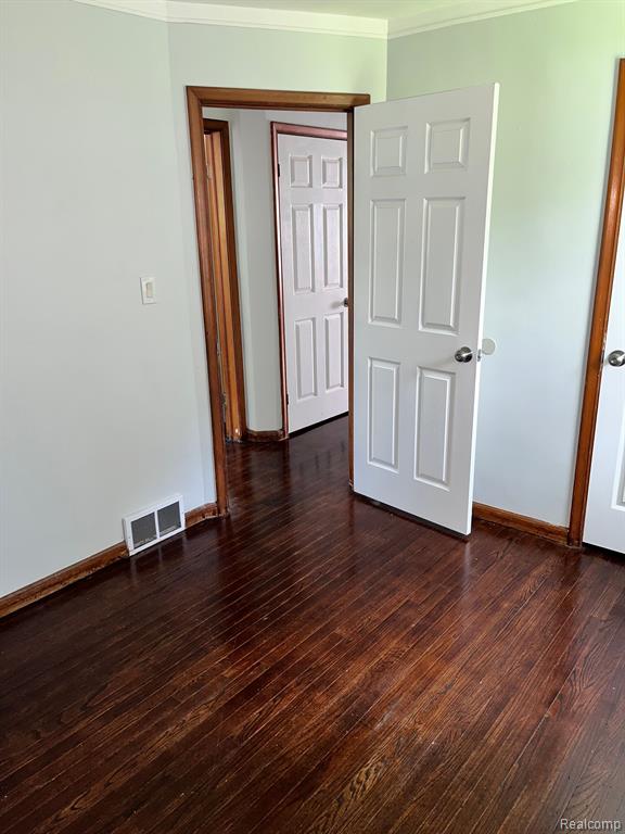 4226 CADIEUX Road, Detroit, MI 48224 — Photo 8