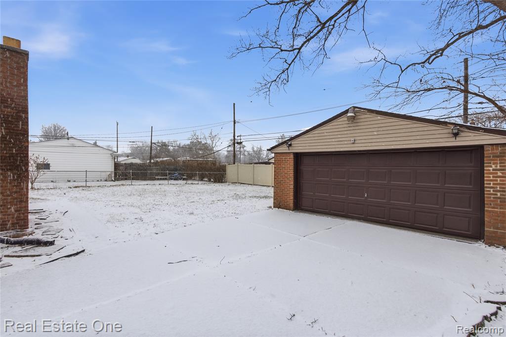 9223 Roosevelt Street, Taylor, MI 48180 — Photo 17