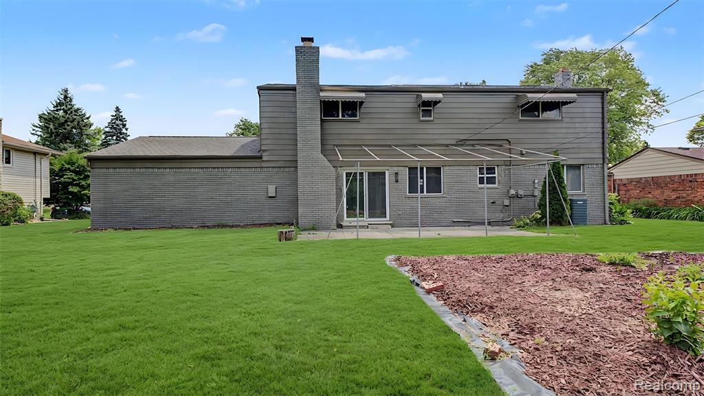 6780 Lee Crest Drive, West Bloomfield, MI — Photo 81
