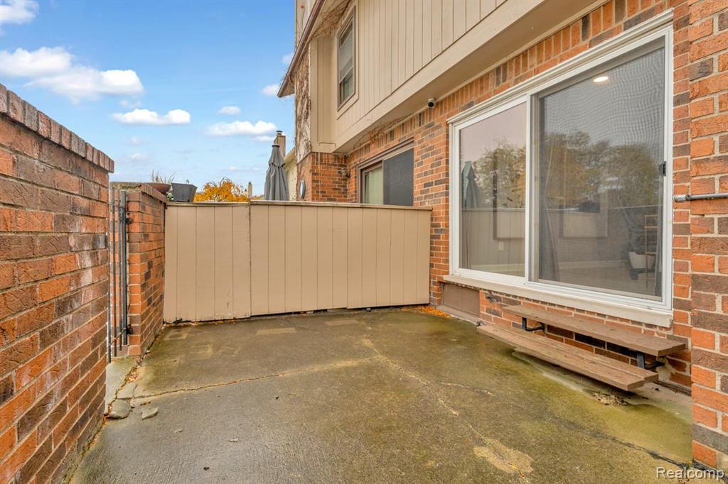 3160 Wood Circle, Detroit, MI 48207 — Photo 28