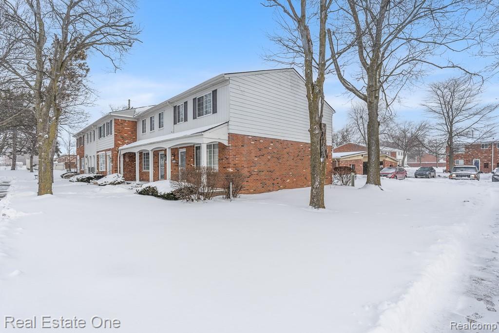 409 Fox Hills Drive N, 95, Bloomfield Hills, MI 48304 — Photo 29