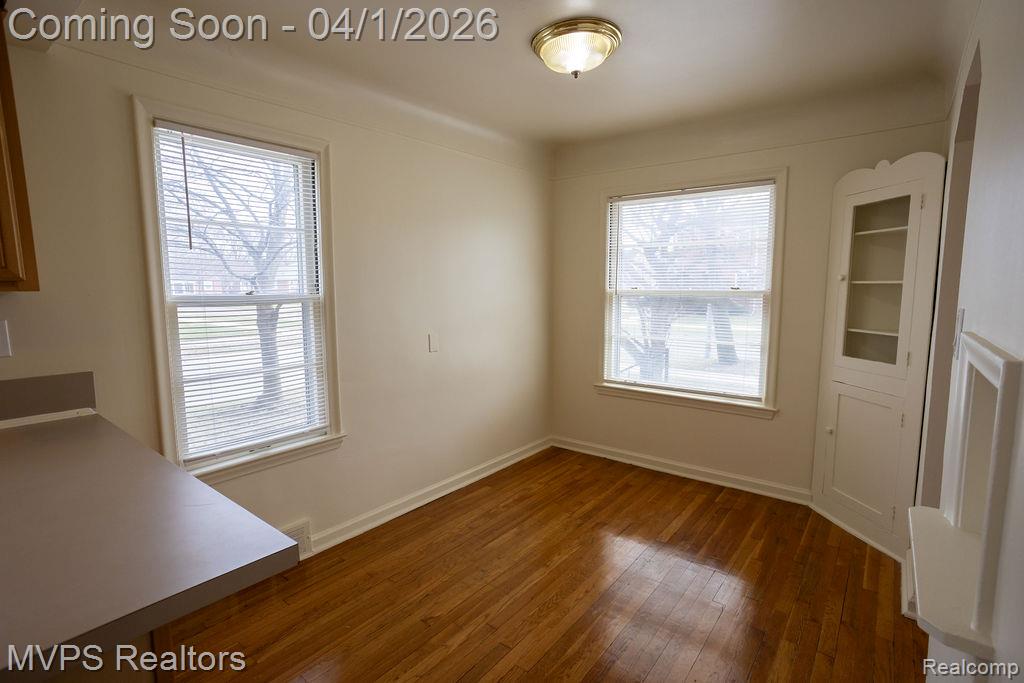 21465 Bournemouth Street, Harper Woods, MI 48225 — Photo 5