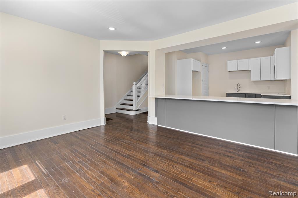 7407 E Vernor Hwy, Detroit, MI 48214 — Photo 7
