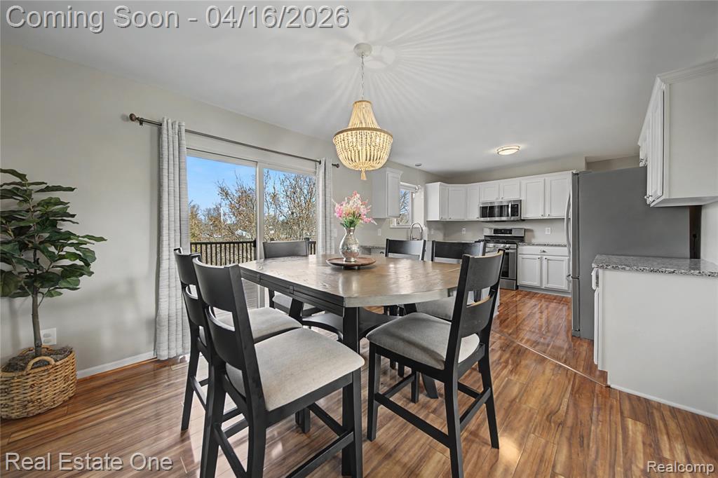 439 Brentwood Drive, Pinckney, MI 48169 — Photo 12