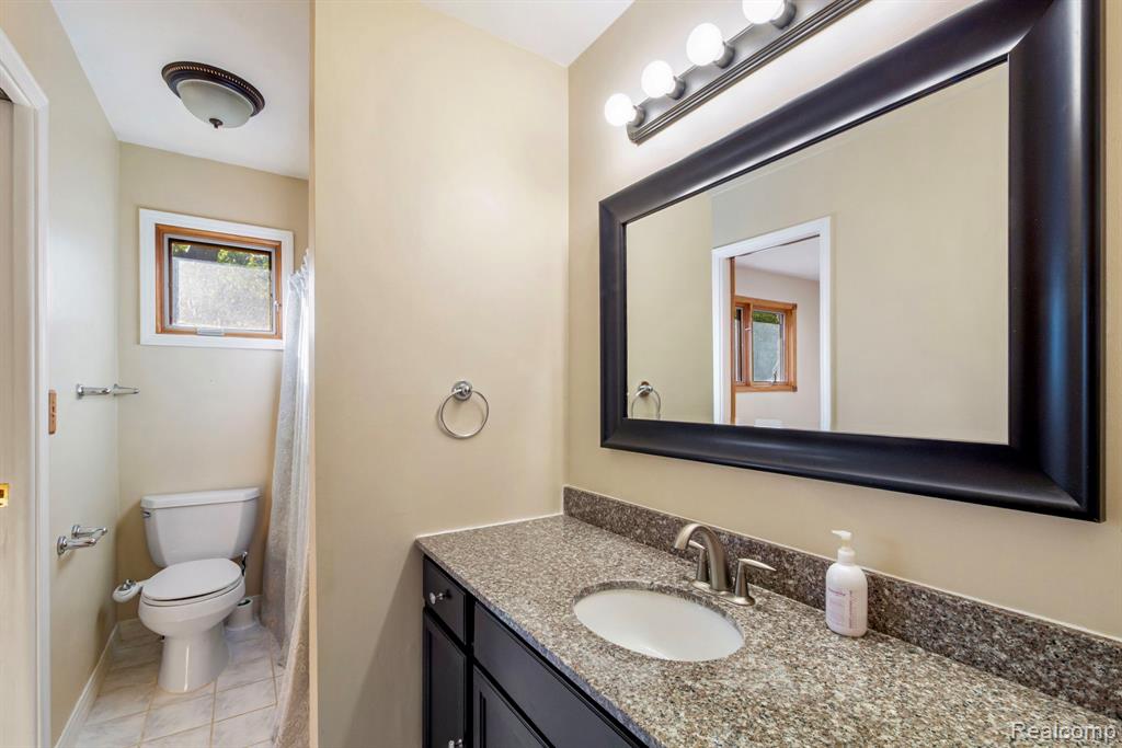 4535 Central Avenue, Clarkston, MI — Photo 27