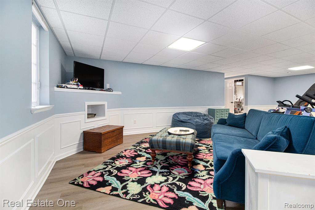 724 Knolls Landing Drive, 18, Milford, MI 48381 — Photo 29
