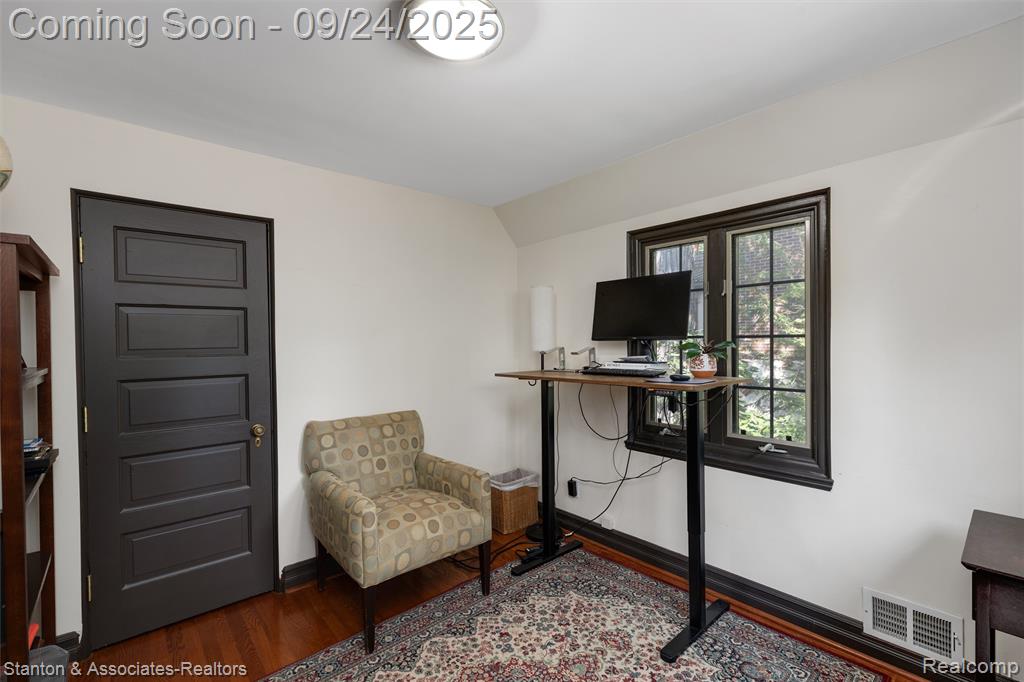 636 Waddington Street, Bloomfield Hills, MI 48301 — Photo 29