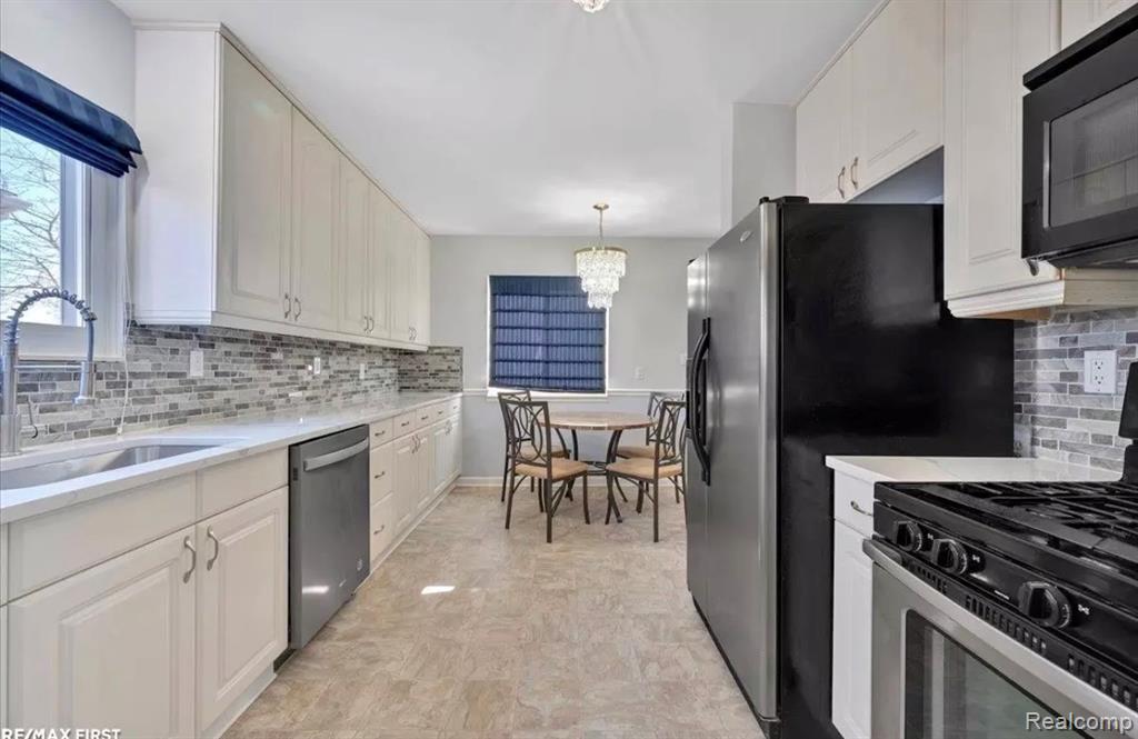19331 Meier Street, Roseville, MI 48066 — Photo 4