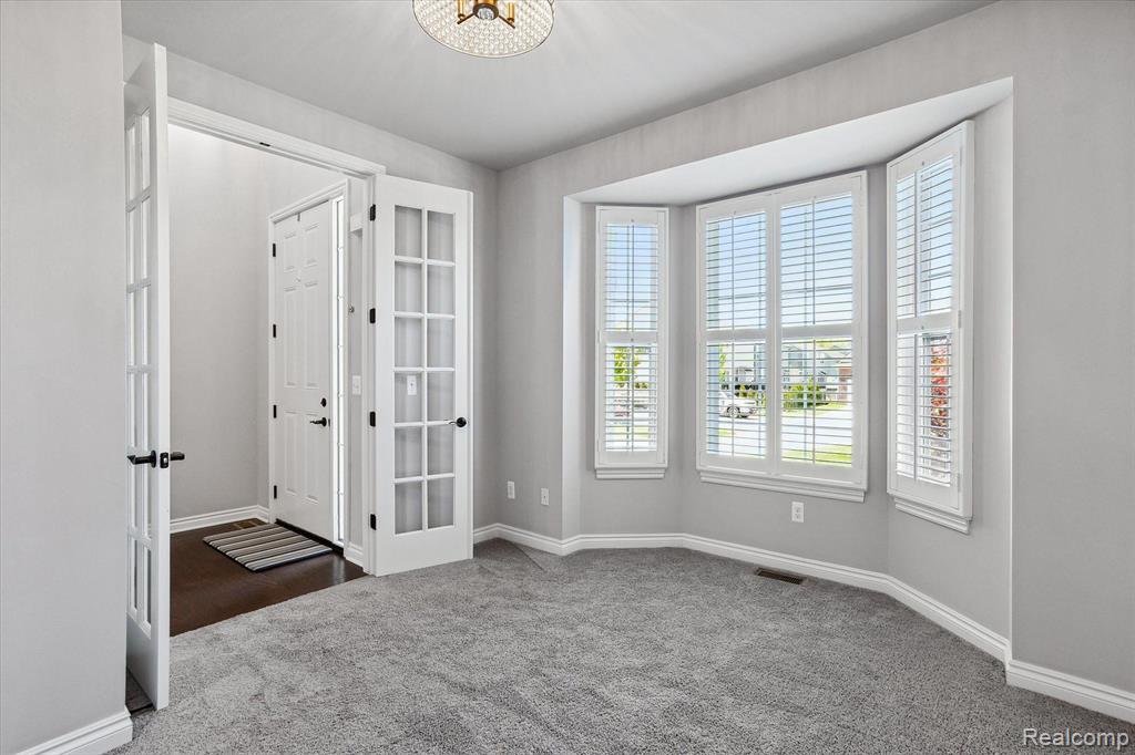 30796 Asbury Hill Drive, New Hudson, MI 48165 — Photo 6