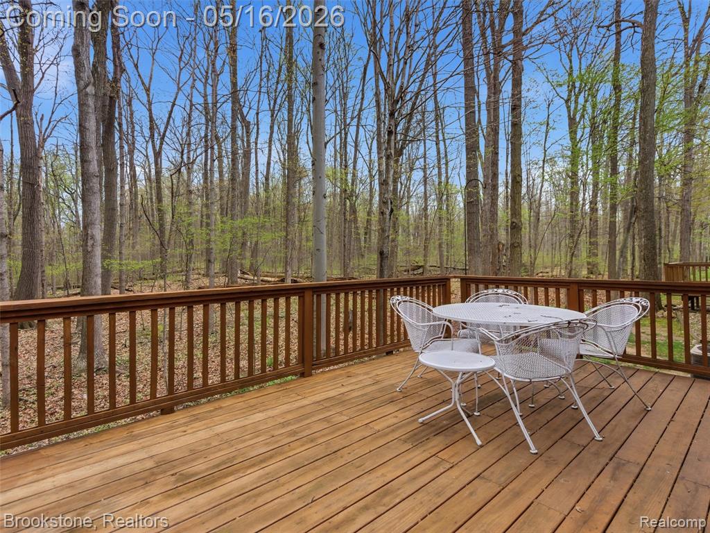 47318 Cider Mill Drive, Novi, MI — Photo 42