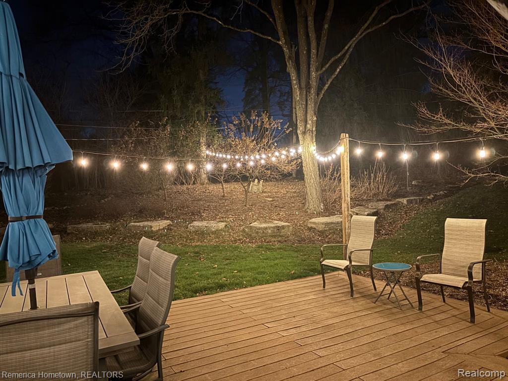 4360 SQUIRREL Road, Bloomfield Hills, MI 48304 — Photo 38
