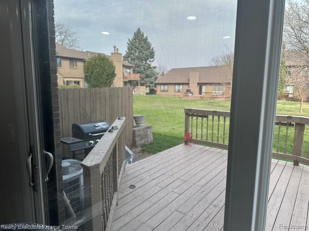 8212 CLAY, Sterling Heights, MI 48313 — Photo 24