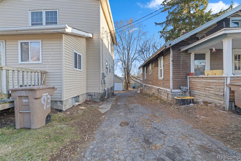 93 Poplar Avenue, Pontiac, MI 48342 — Photo 27