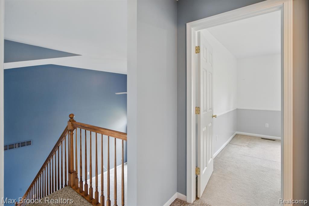 7131 WHITE TAIL Drive, Grand Blanc, MI 48439 — Photo 29