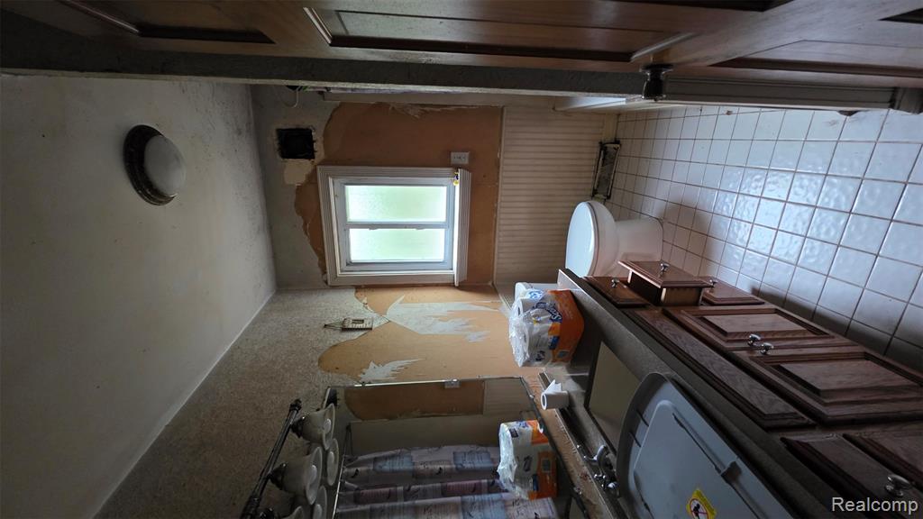 7901 Hillcrest, Clarkston, MI 48348 — Photo 11