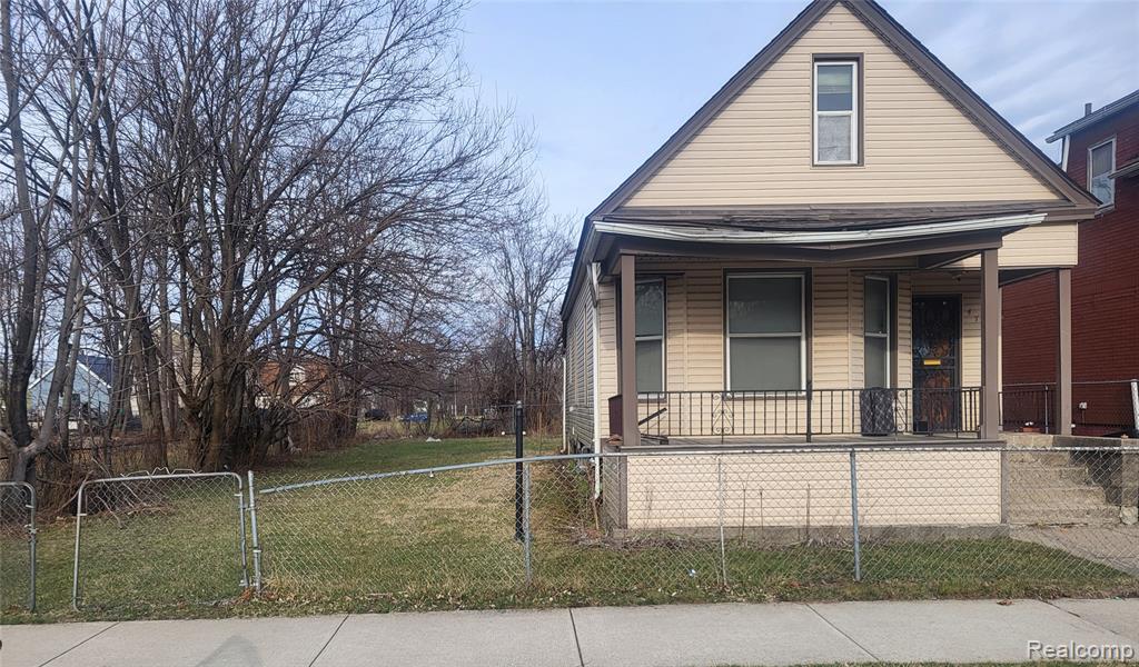 4764 Pennsylvania Street, Detroit, MI 48214 — Photo 2