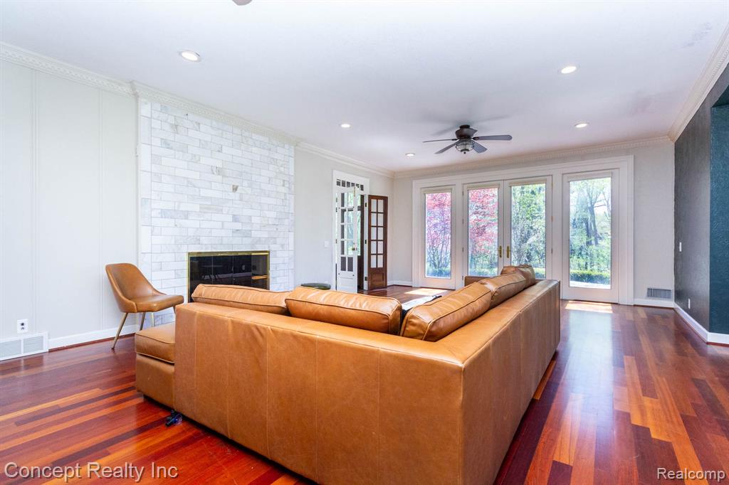 3215 Edgevale Drive, Lambertville, MI, 48144