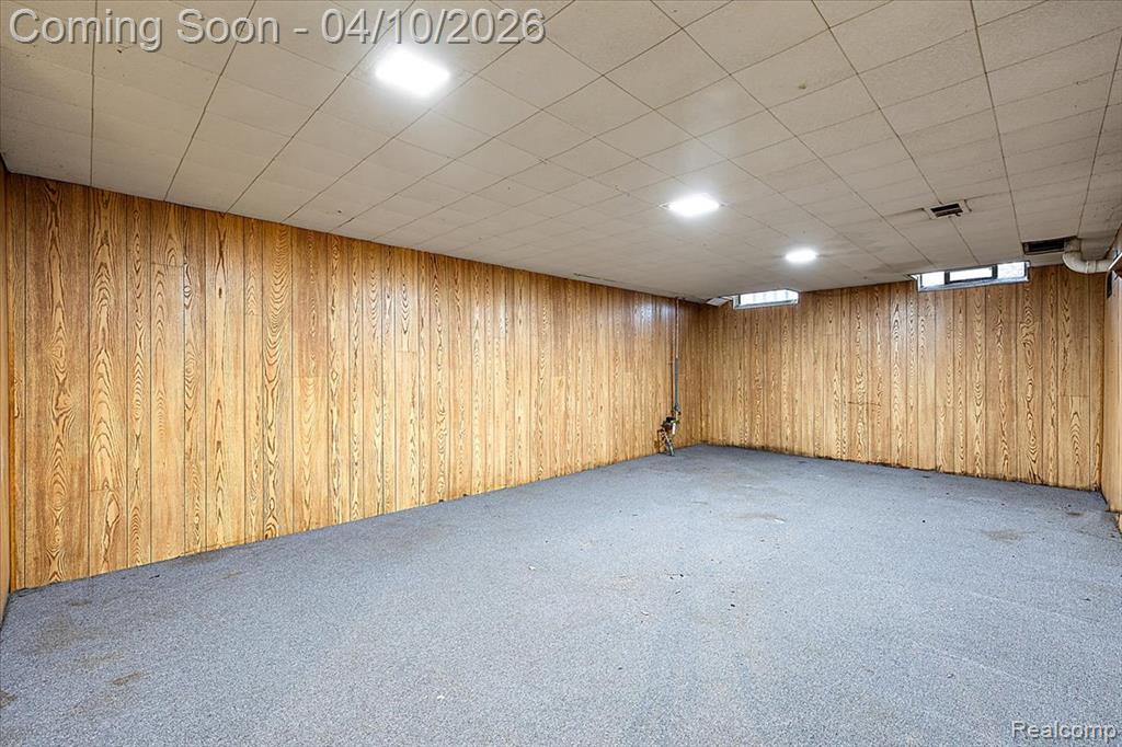 19246 Todd Drive, Clinton Twp, MI 48038 — Photo 23