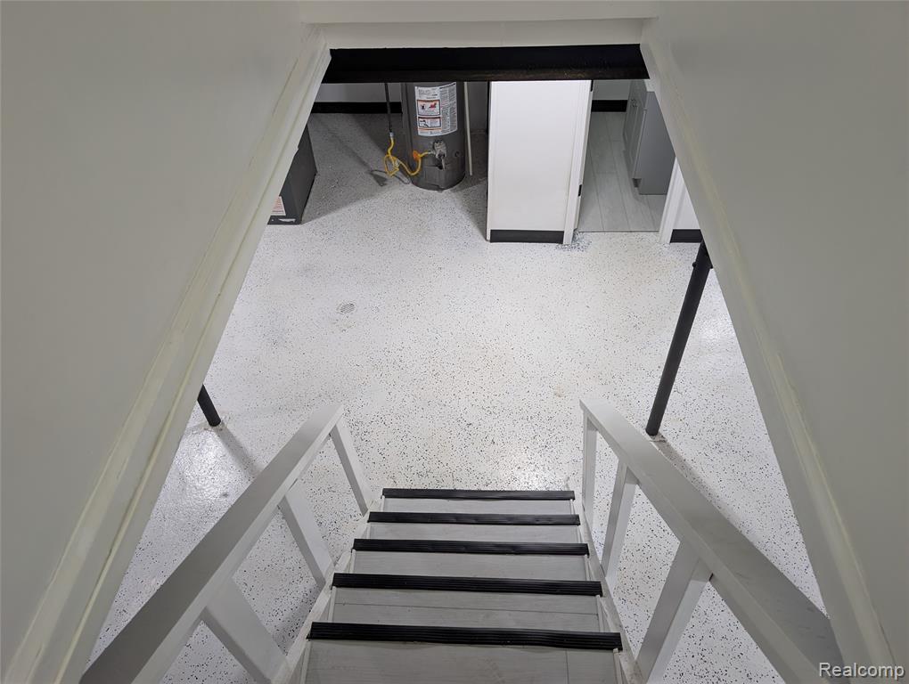 8459 Pierson Street, Detroit, MI 48228 — Photo 28