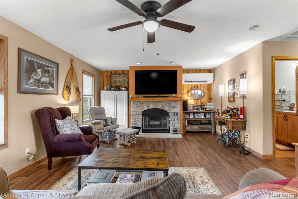58539 Dolly Road, South Lyon, MI 48178 — Photo 9