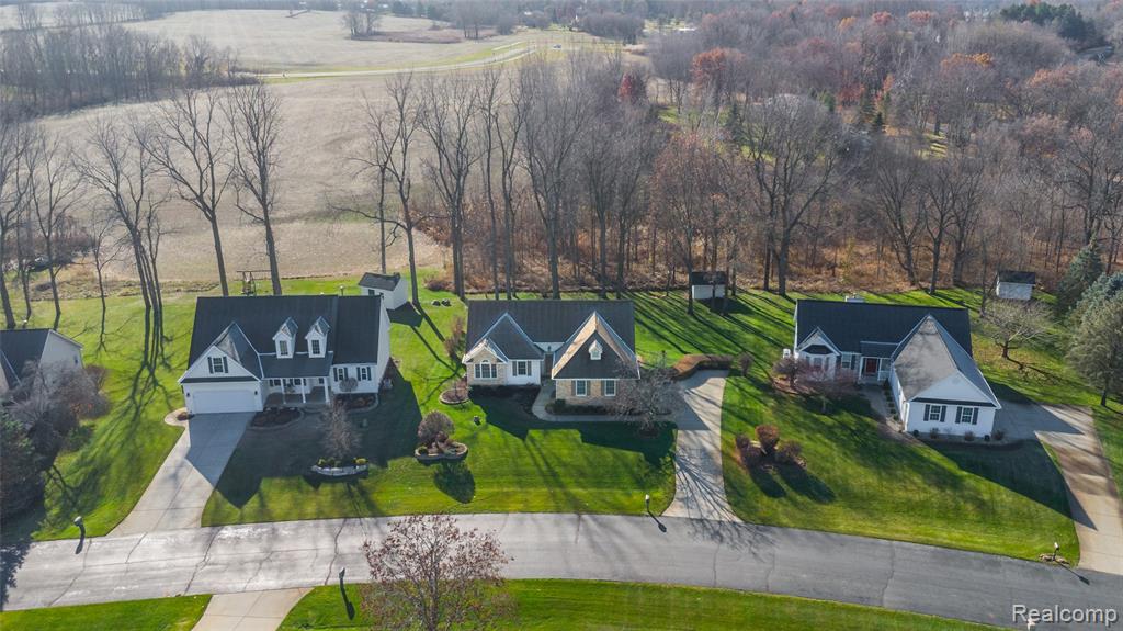 7425 Charles Court, Linden, MI 48451 — Photo 4