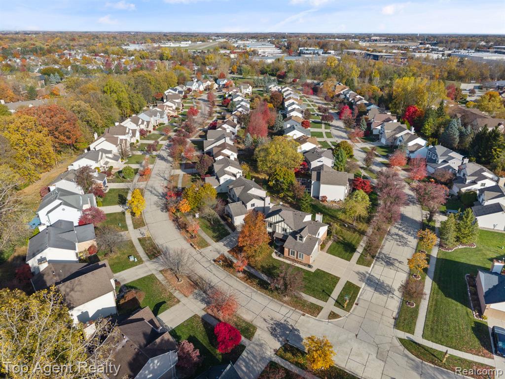 7012 Foxcreek Drive, Canton, MI 48187 — Photo 40