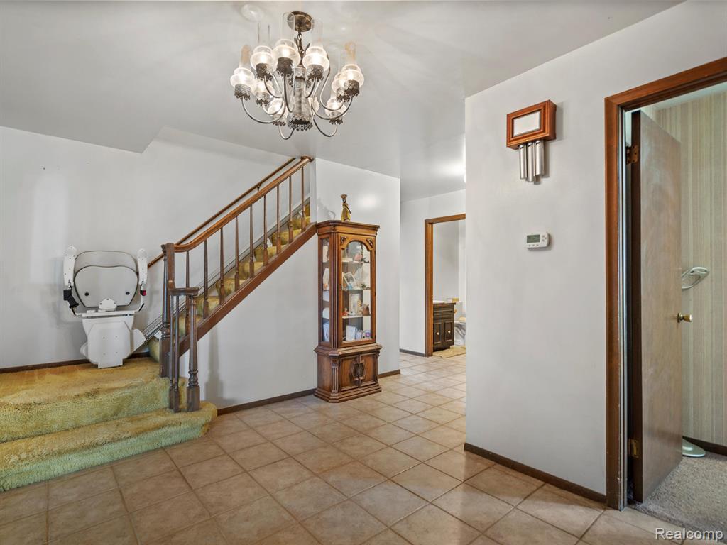 47202 WARWICK, Shelby Twp, MI 48315 — Photo 7